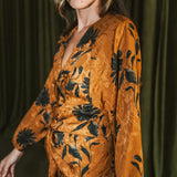 TOP KIMONO CANELA FLOR NEGRA