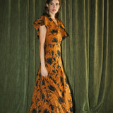 FALDA TABLAS CANELA FLOR NEGRA