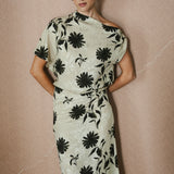 VESTIDO NUDO GILDA FLOR NEGRA