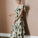 TOP GILDA VOLANTE FLOR NEGRA